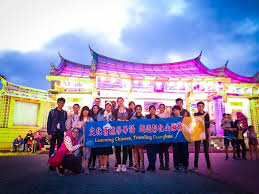 2017 “Mandarin On-the Go in Taiwan” in Central Taiwan: “Learning Mandarin in a Old Cultural Town, Having fun in the mountain and coastal town in Changhua” Group photo